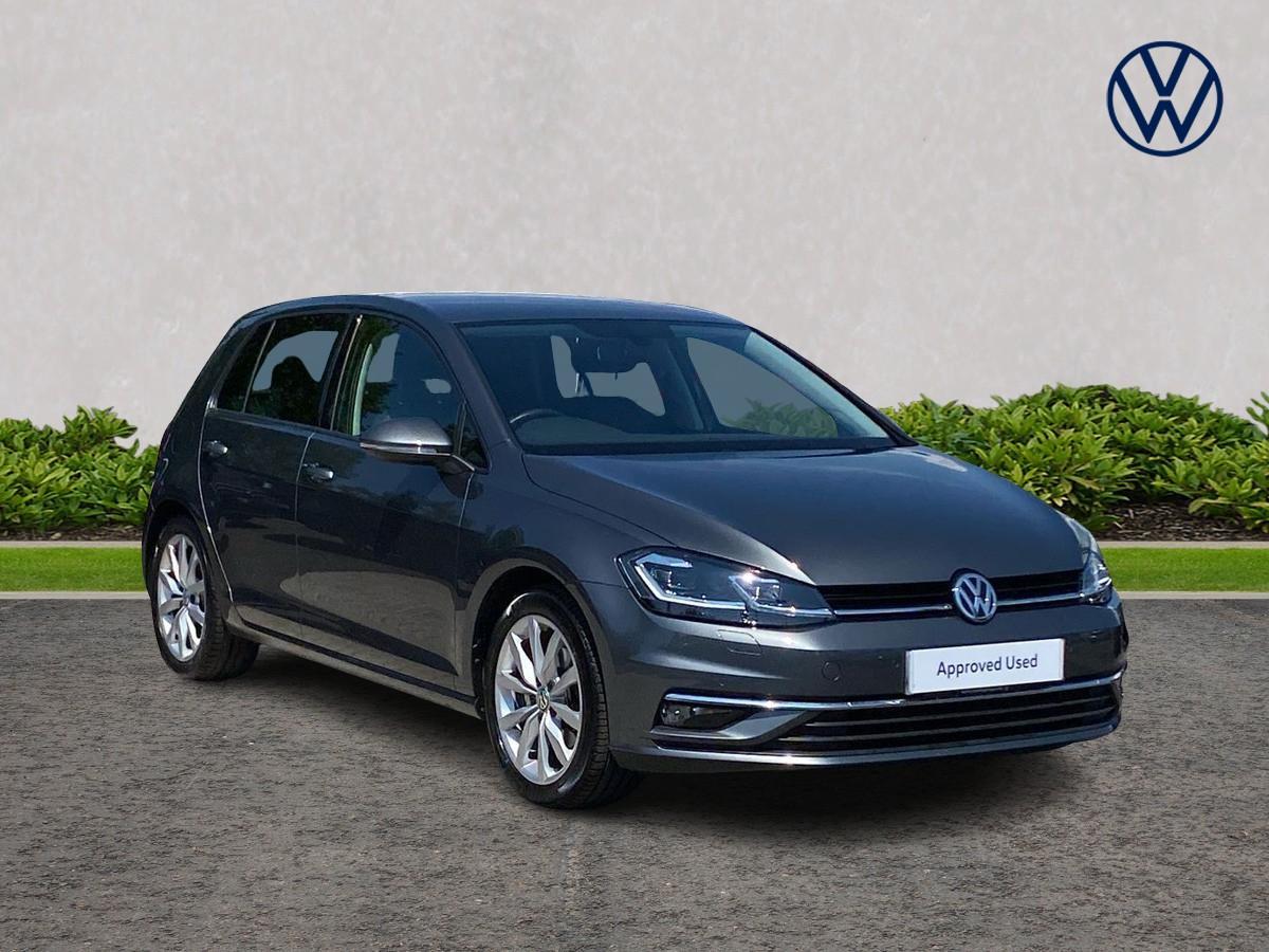 Main listing image - Volkswagen Golf