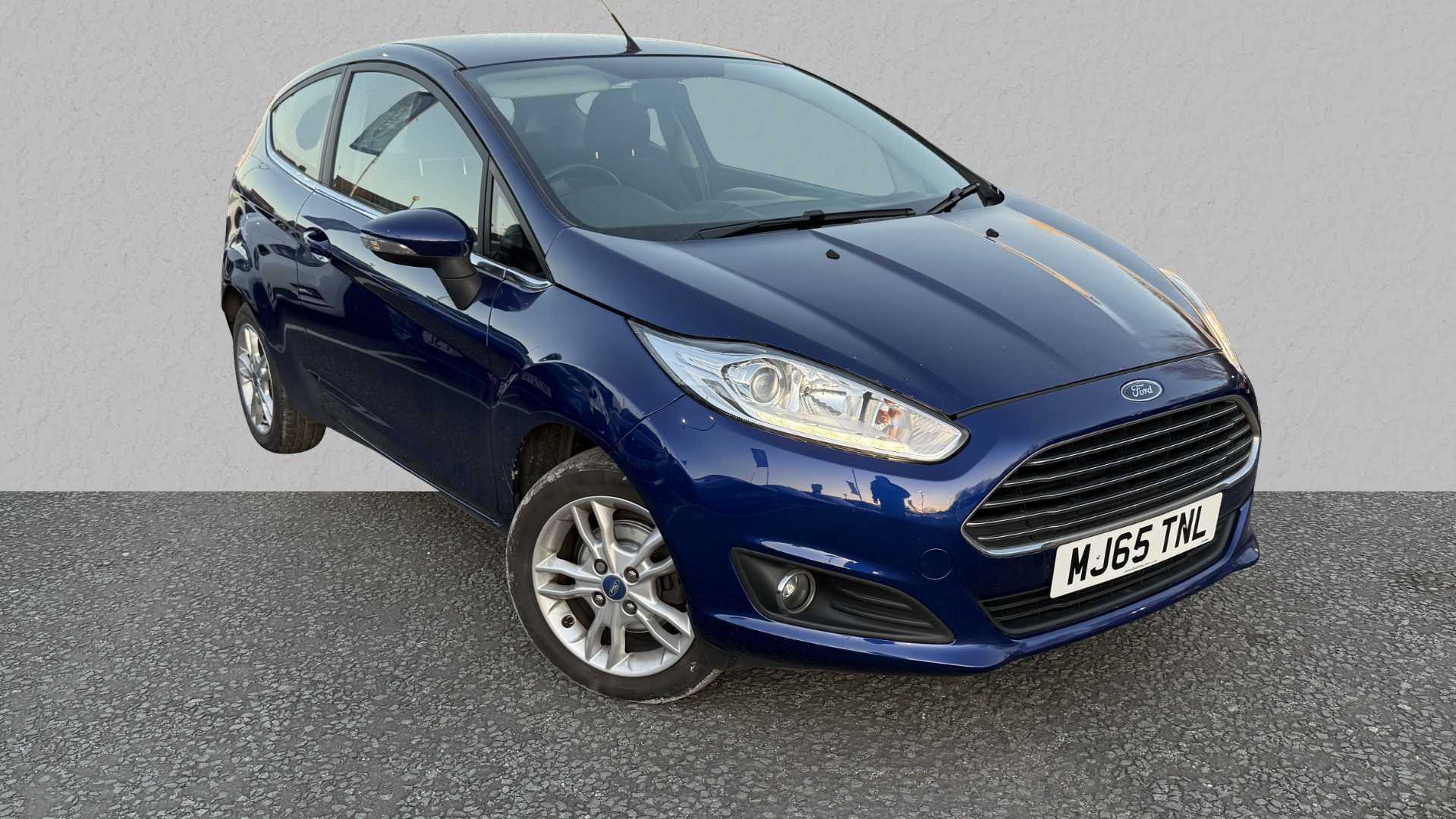 Main listing image - Ford Fiesta