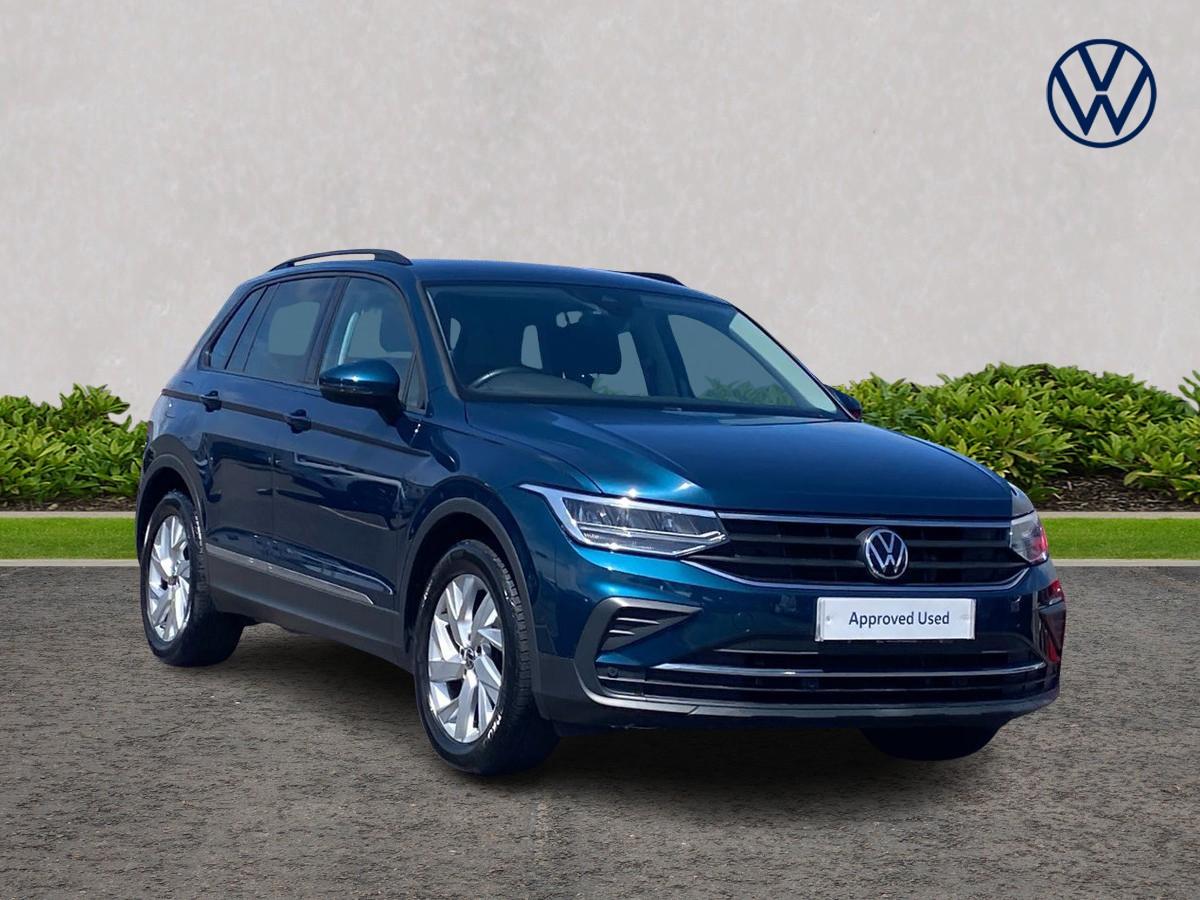 Main listing image - Volkswagen Tiguan