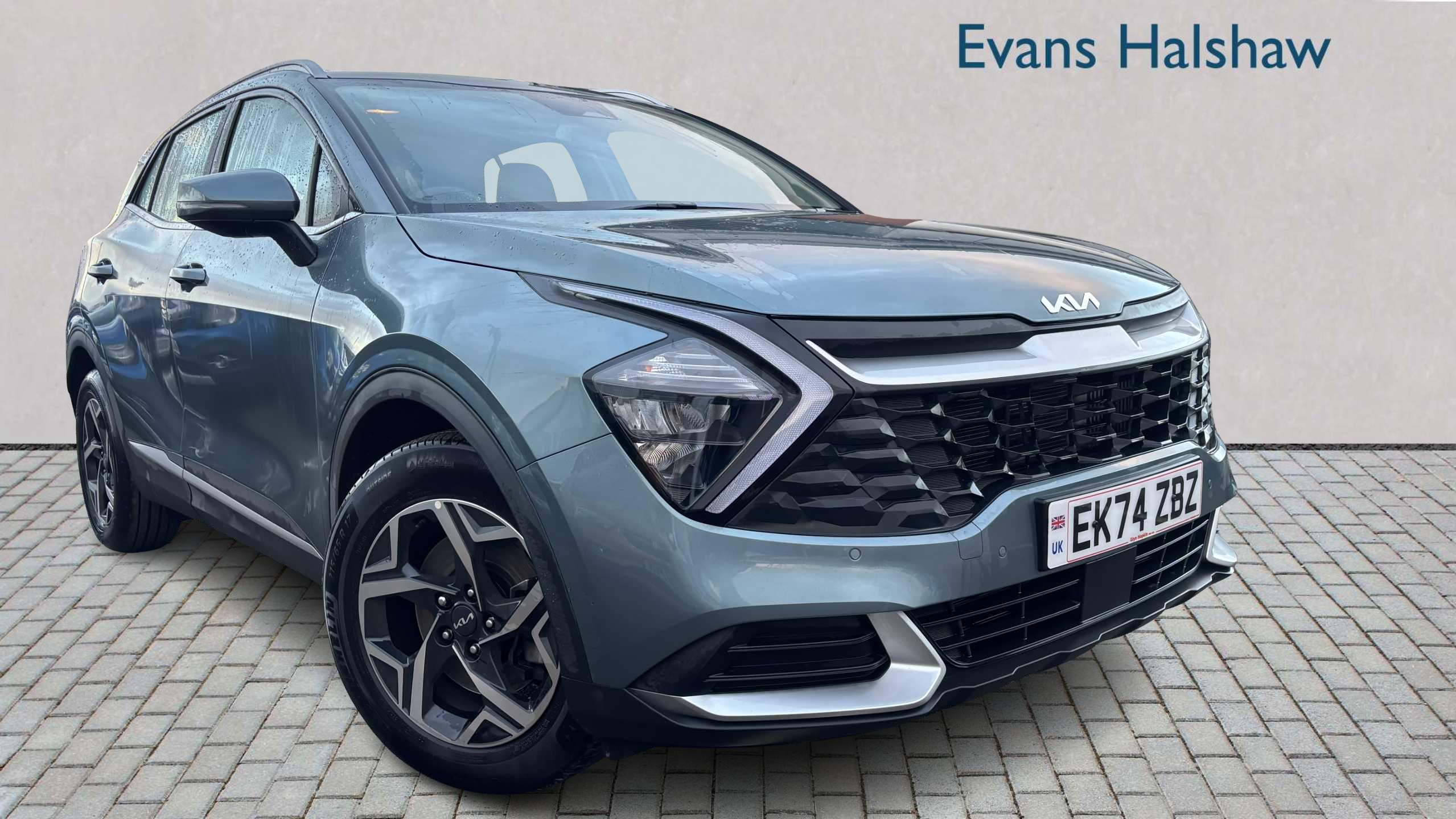 Main listing image - Kia Sportage