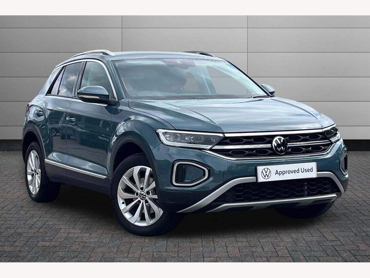 Main listing image - Volkswagen T-Roc