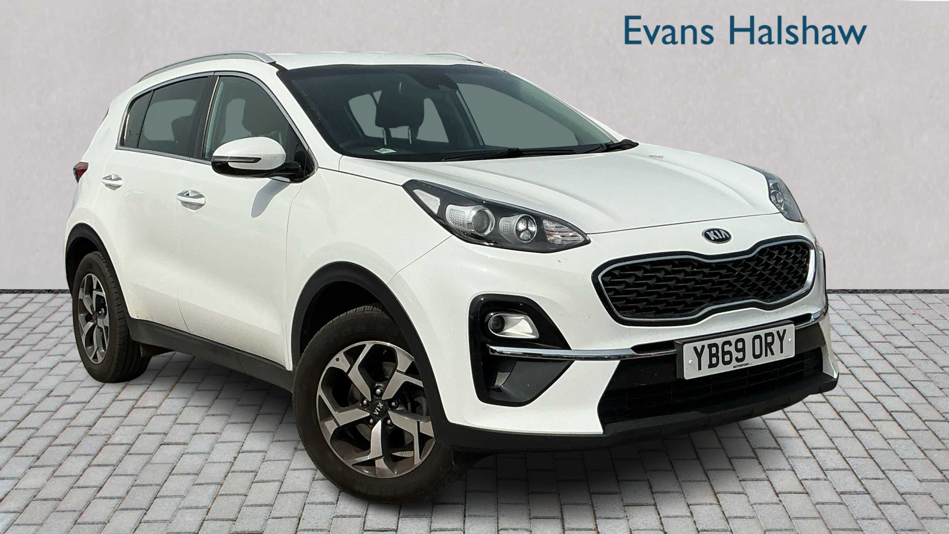 Main listing image - Kia Sportage