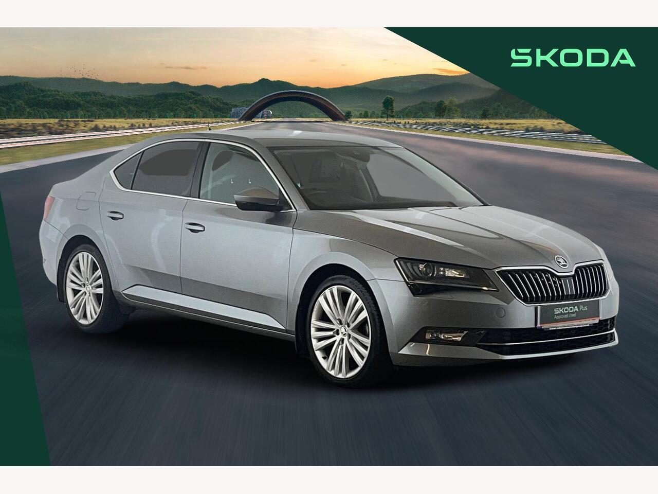 Main listing image - Skoda Superb