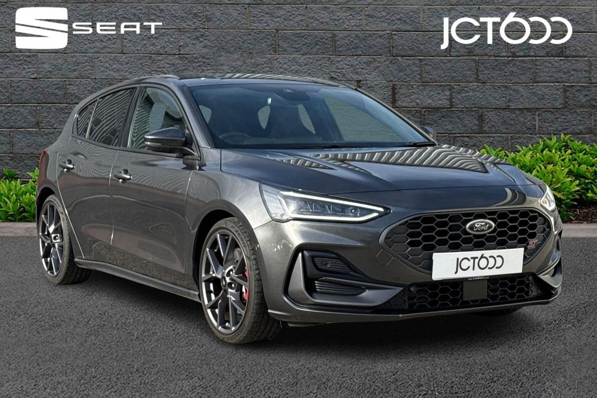 Main listing image - Ford Focus ST