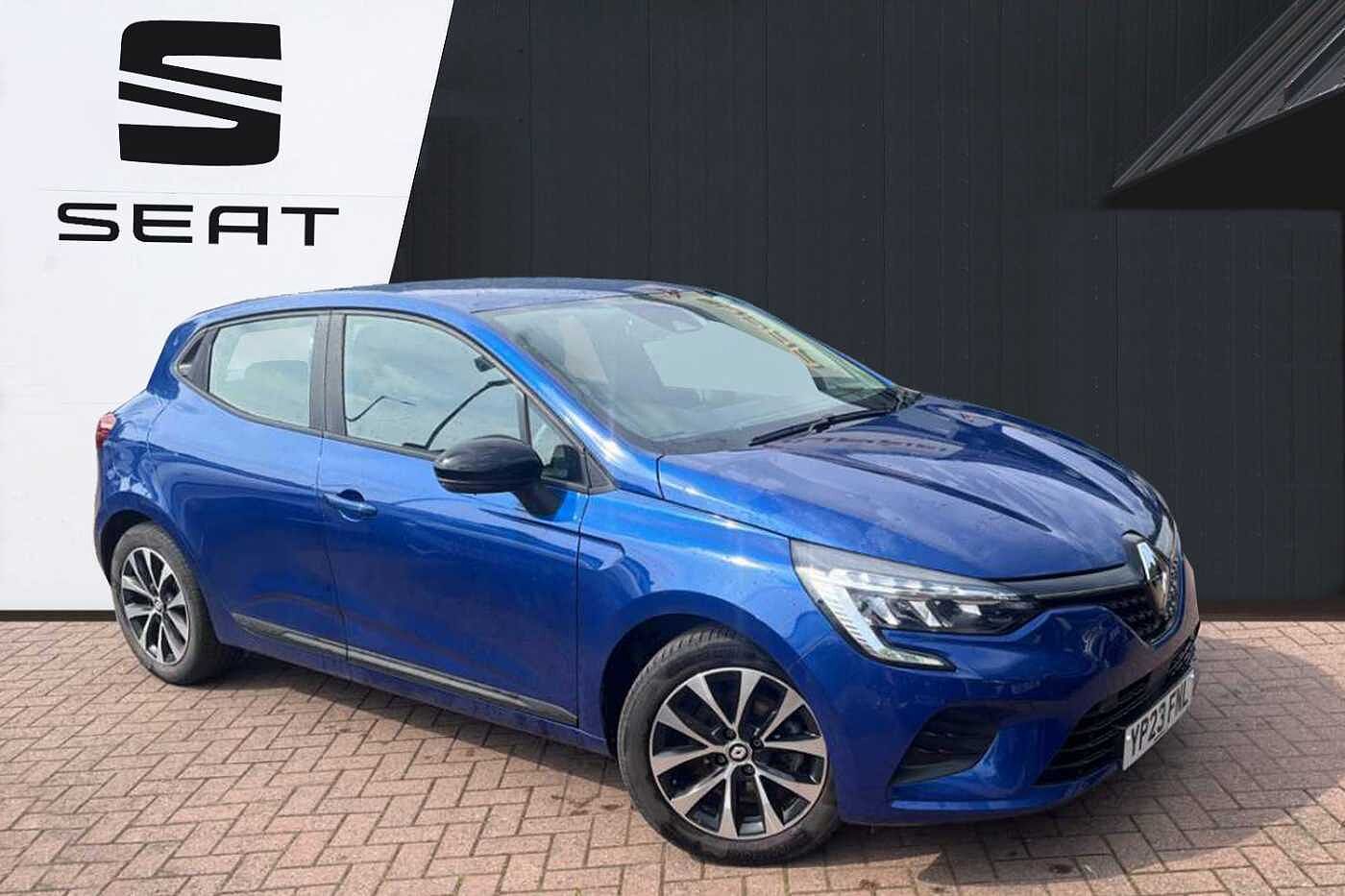 Main listing image - Renault Clio