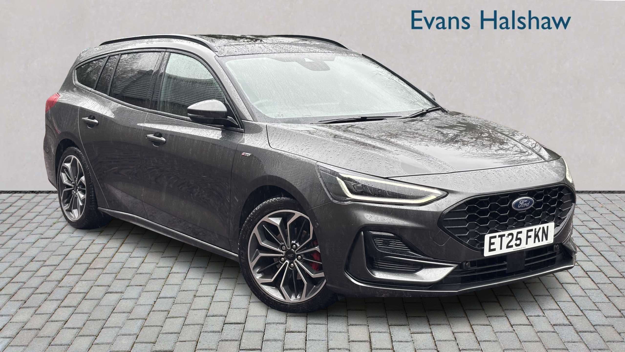 Main listing image - Ford Focus Estate