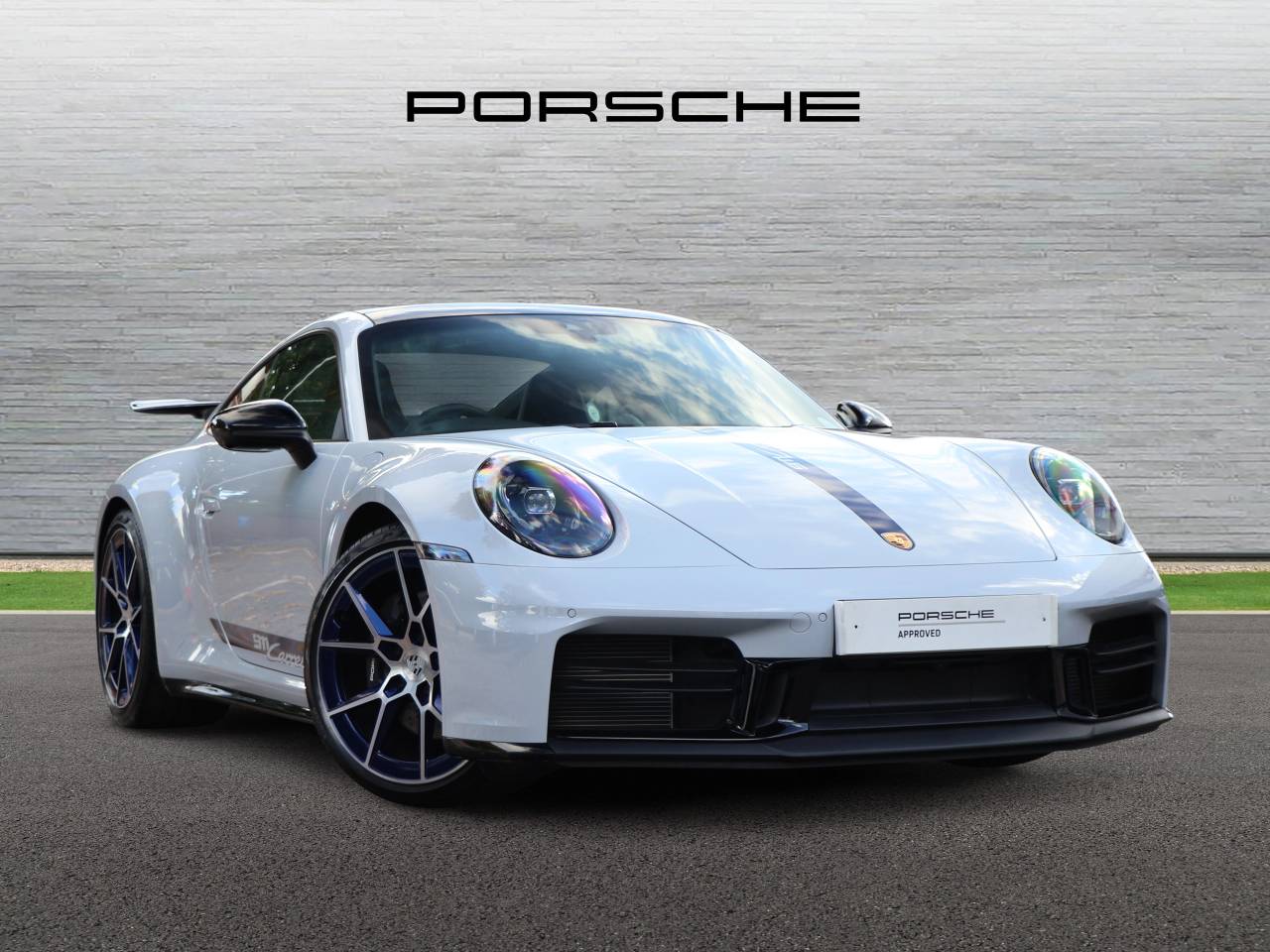 Main listing image - Porsche 911