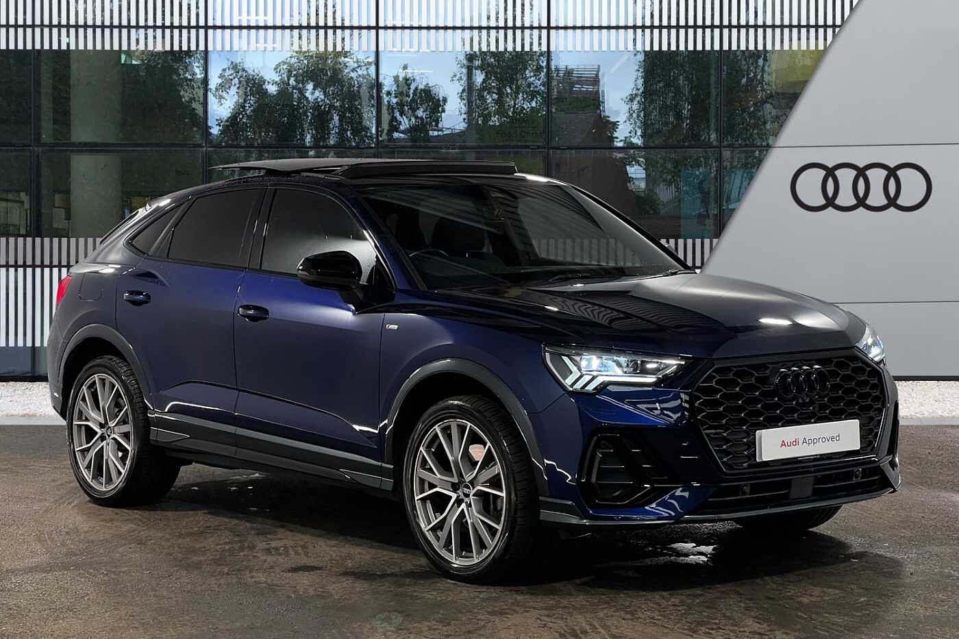 Main listing image - Audi Q3