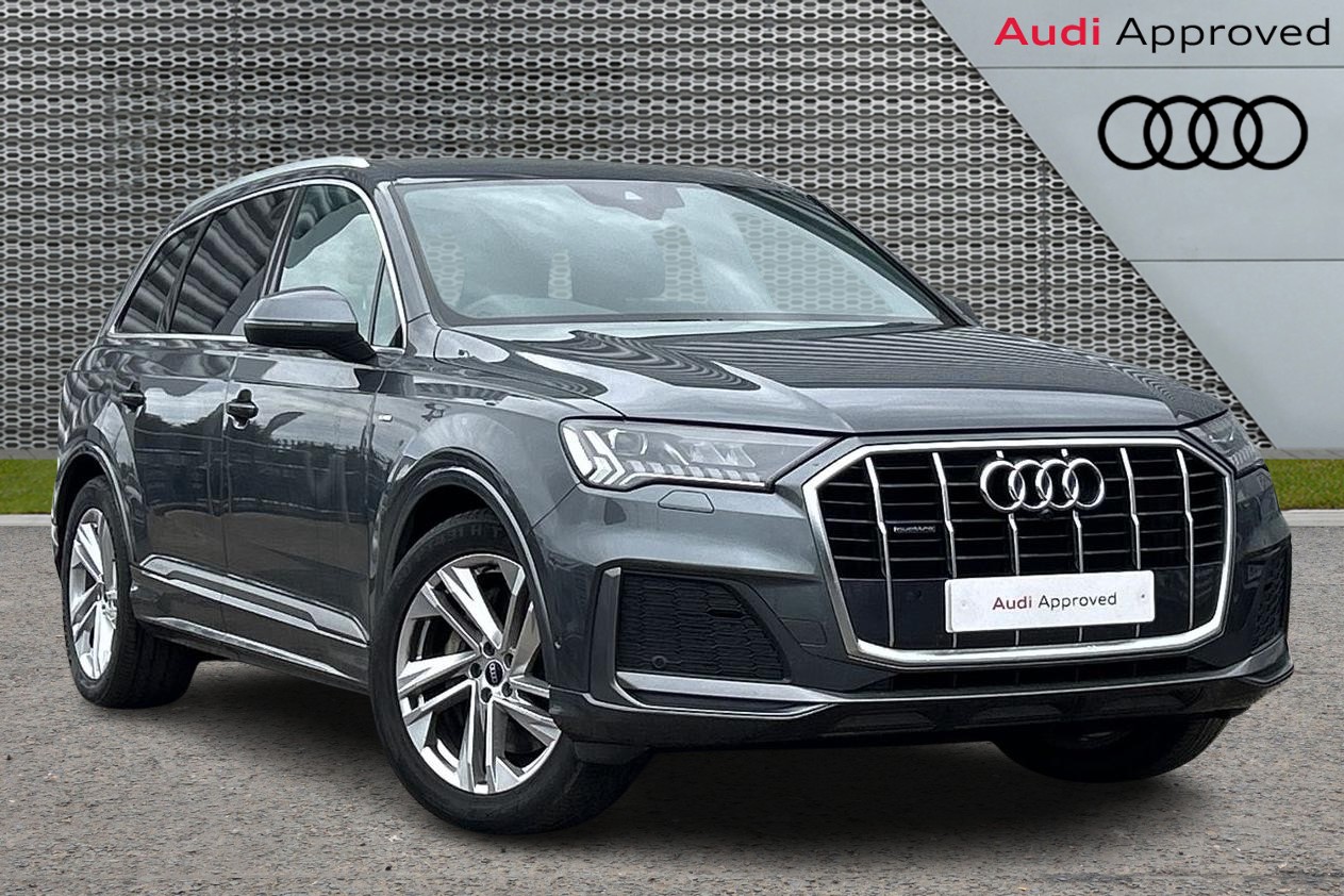 Main listing image - Audi Q7