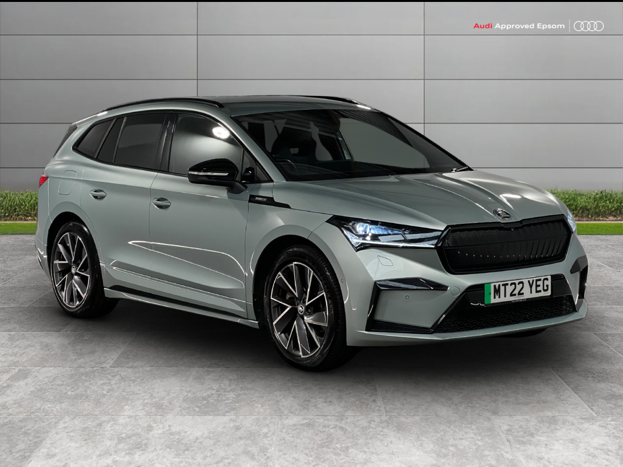 Main listing image - Skoda Enyaq