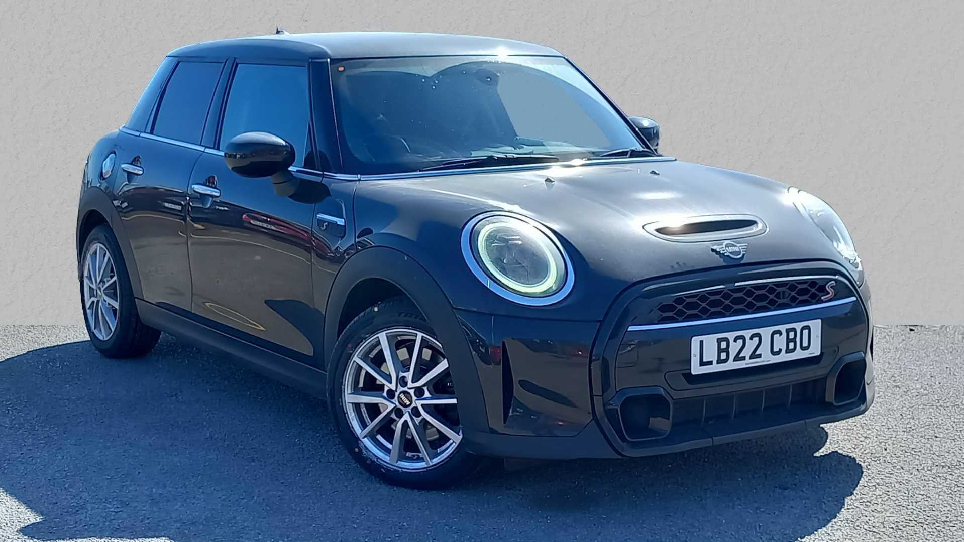 Main listing image - MINI Hatchback 5dr