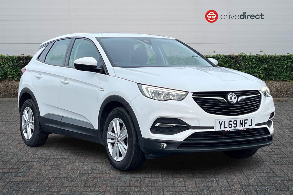 Main listing image - Vauxhall Grandland X