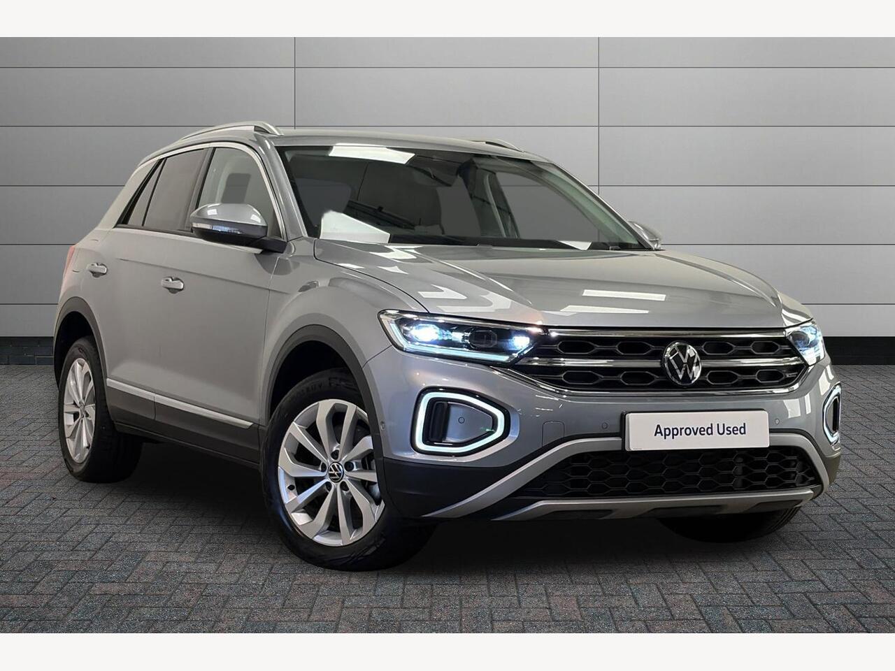 Main listing image - Volkswagen T-Roc