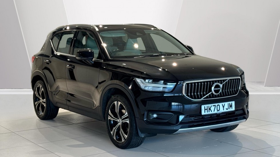 Main listing image - Volvo XC40