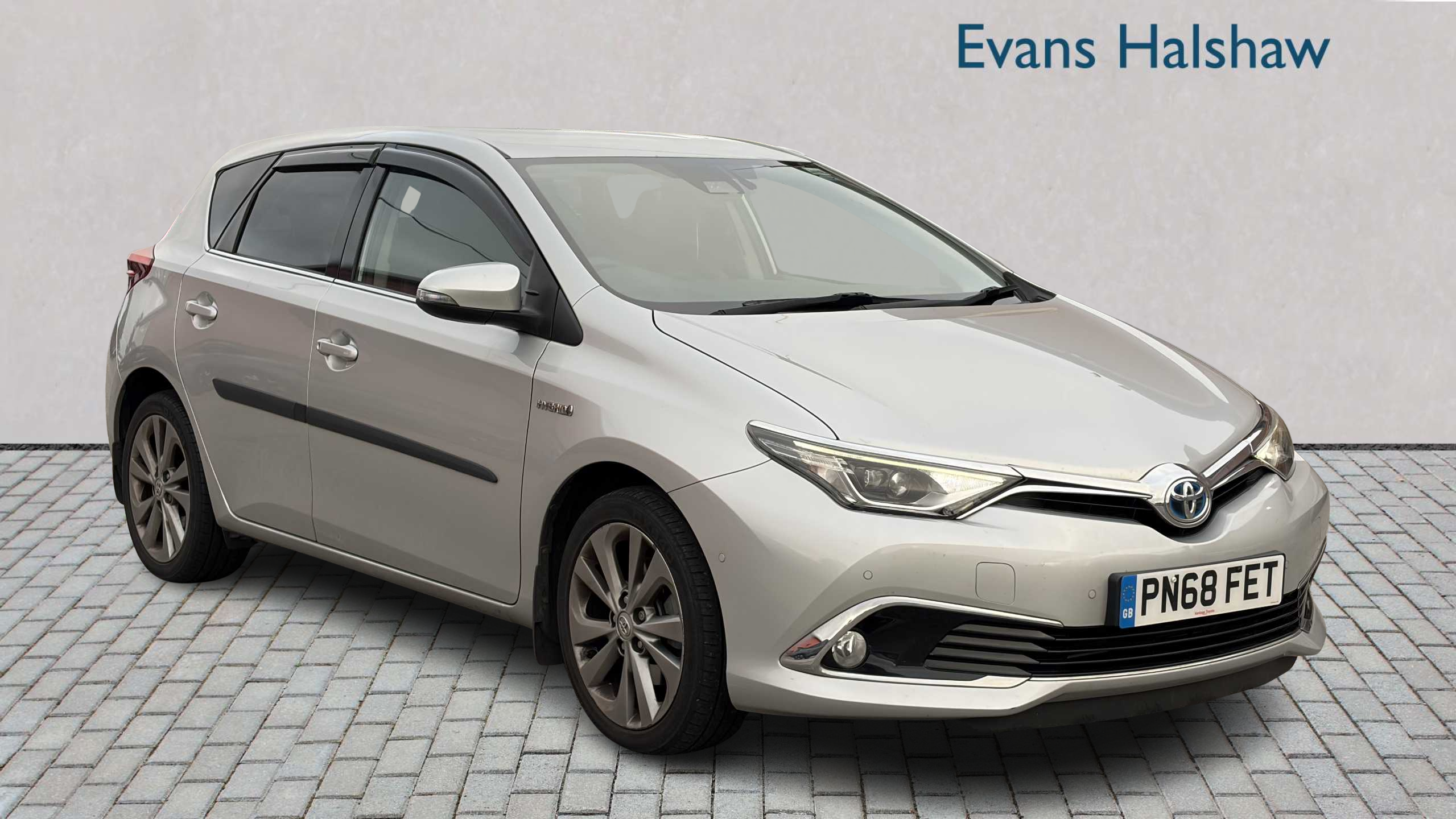 Main listing image - Toyota Auris