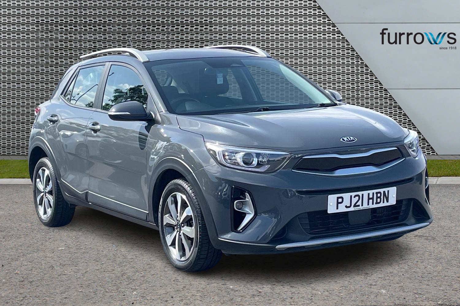 Main listing image - Kia Stonic