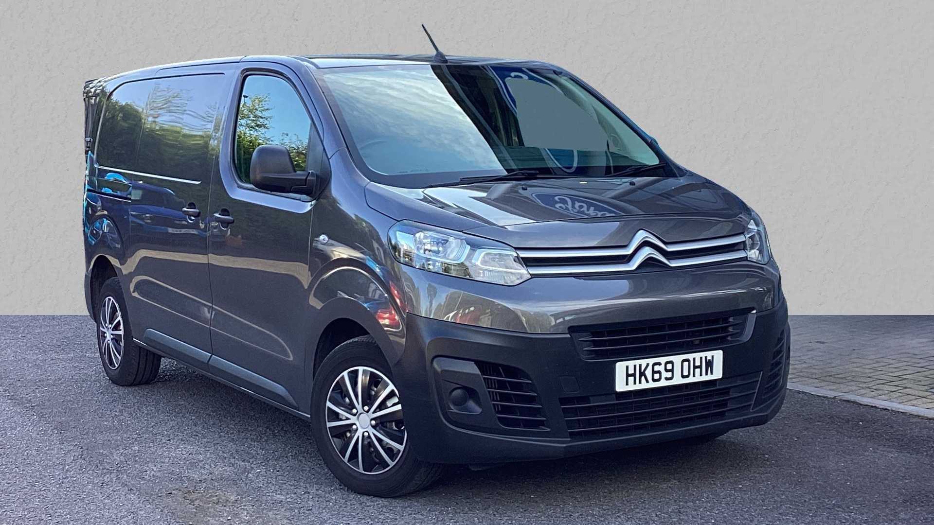 Main listing image - Citroen Dispatch