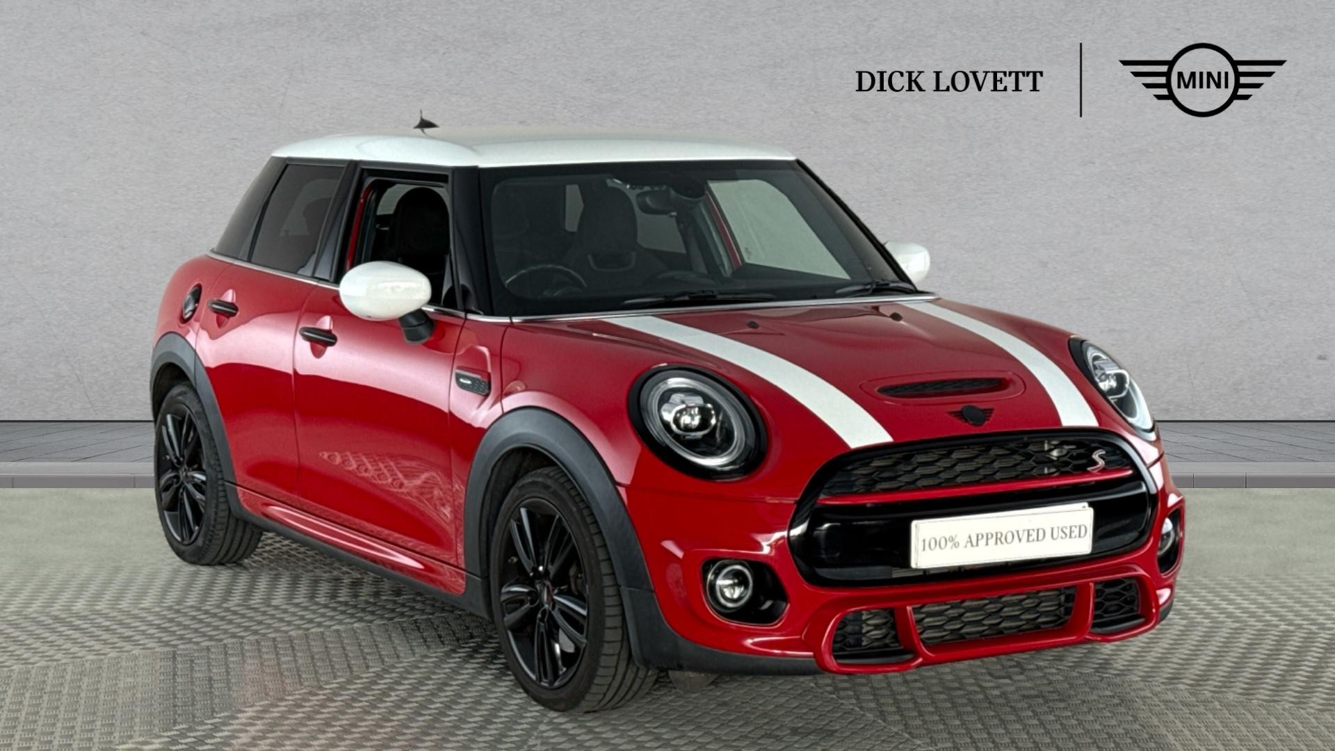 Main listing image - MINI Hatchback 5dr