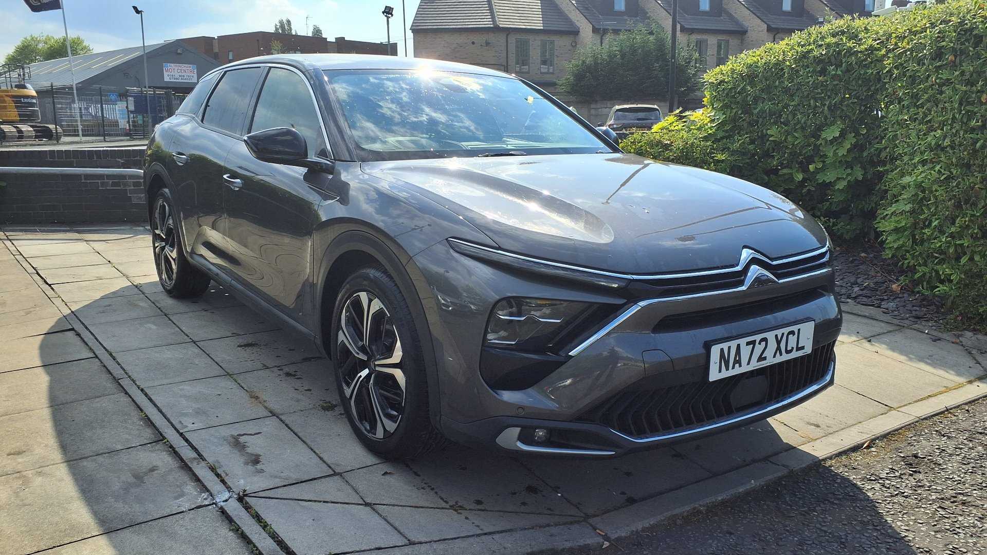Main listing image - Citroen C5 X