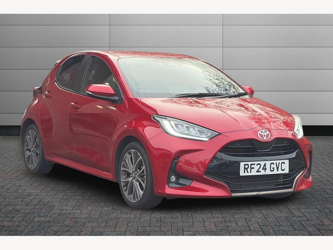 Main listing image - Toyota Yaris