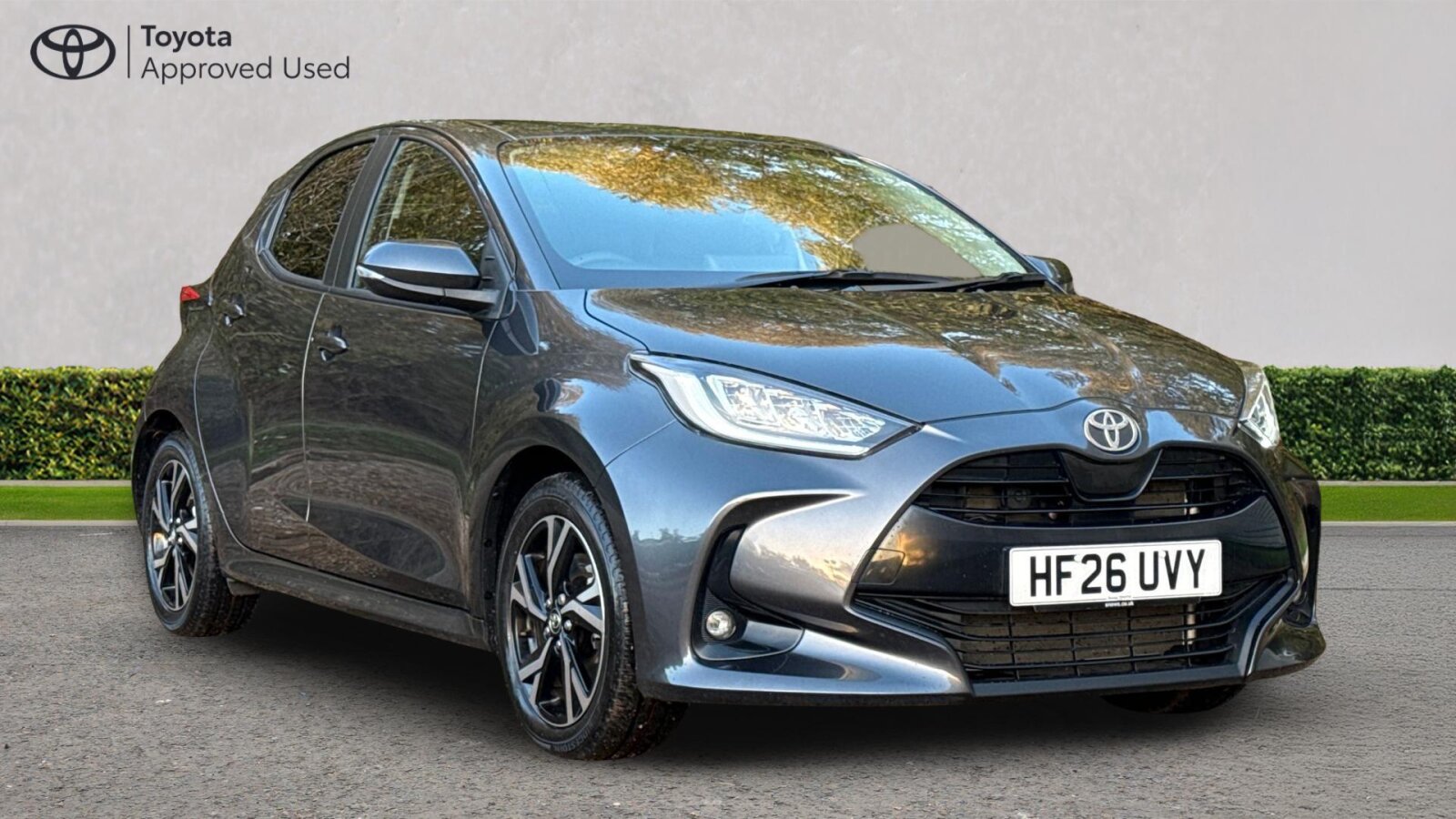 Main listing image - Toyota Yaris