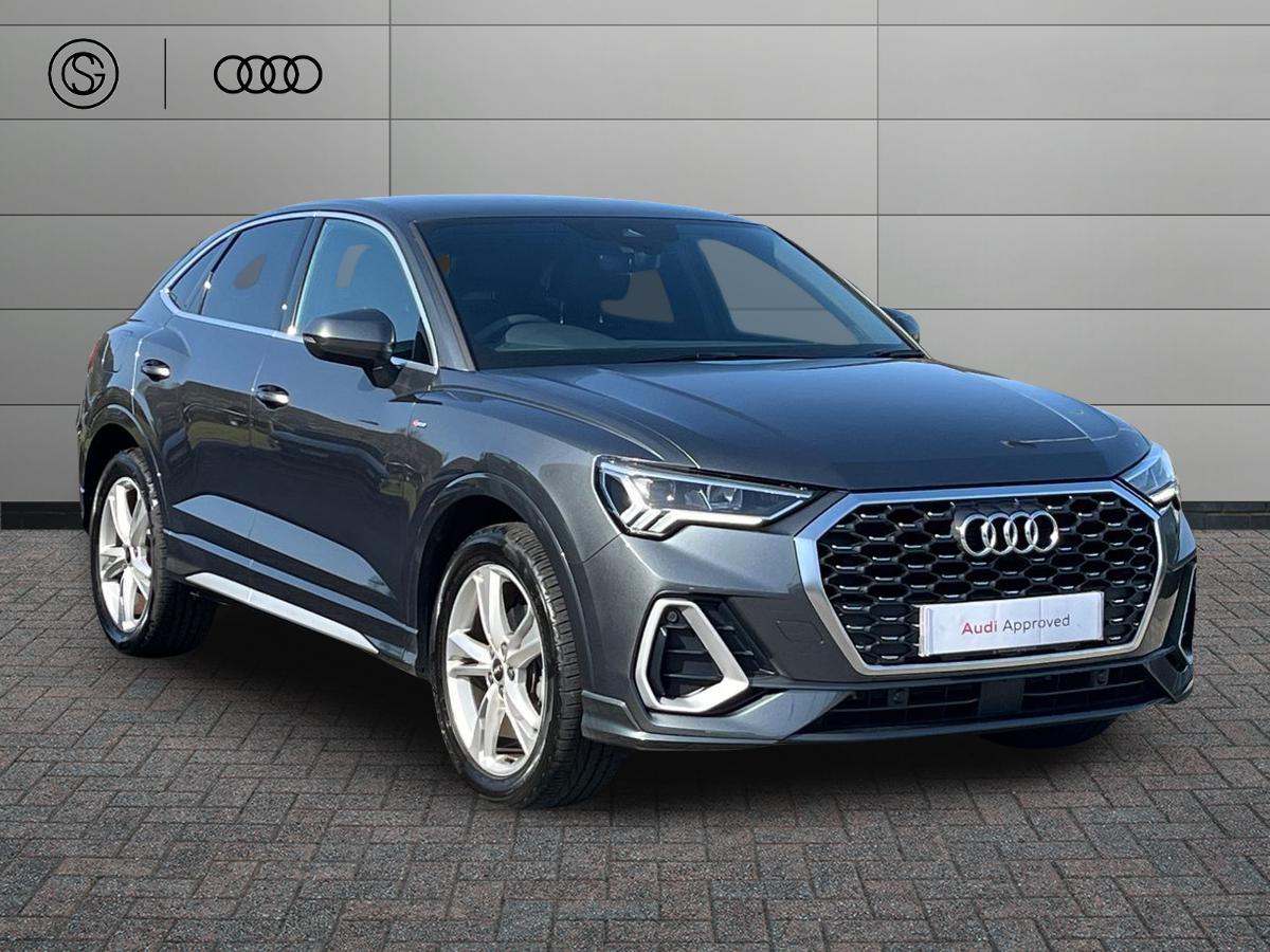 Main listing image - Audi Q3