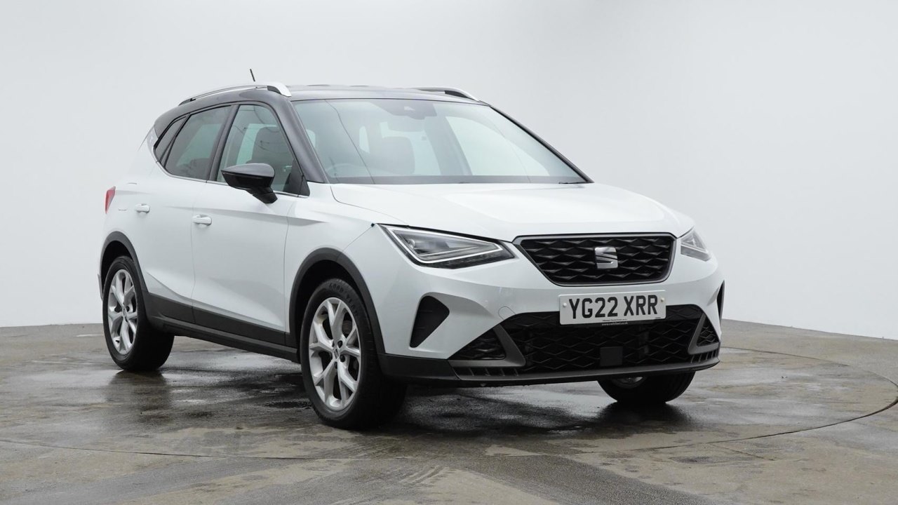 Main listing image - SEAT Arona