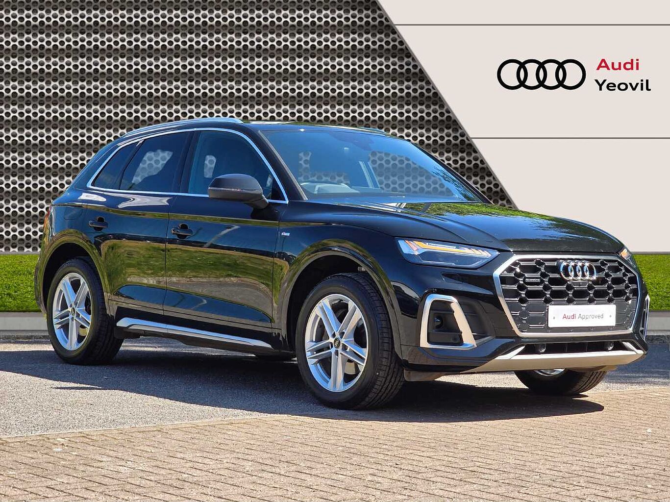 Main listing image - Audi Q5