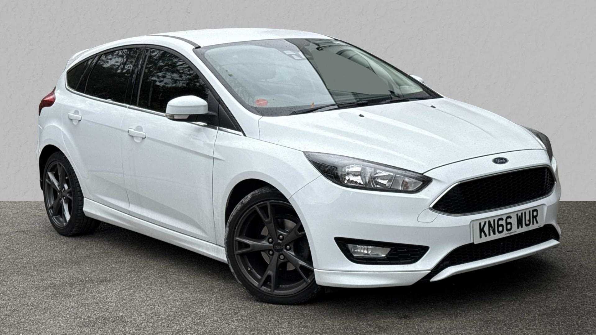 Main listing image - Ford Focus