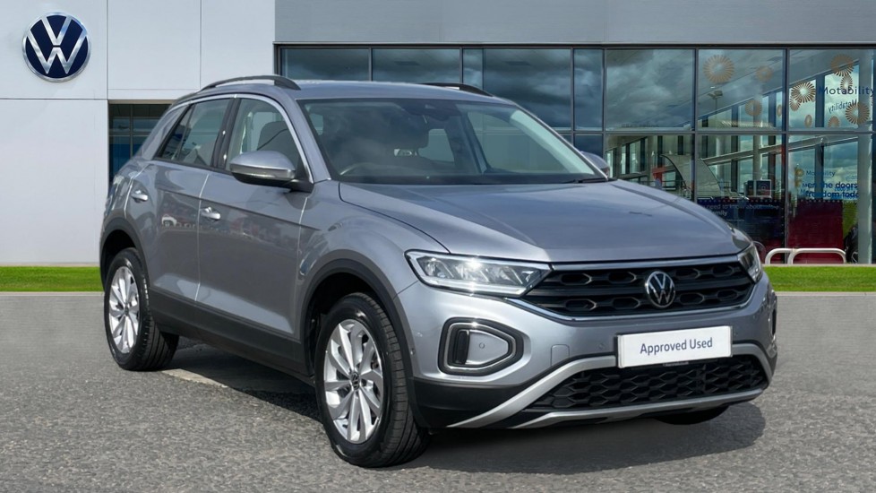 Main listing image - Volkswagen T-Roc