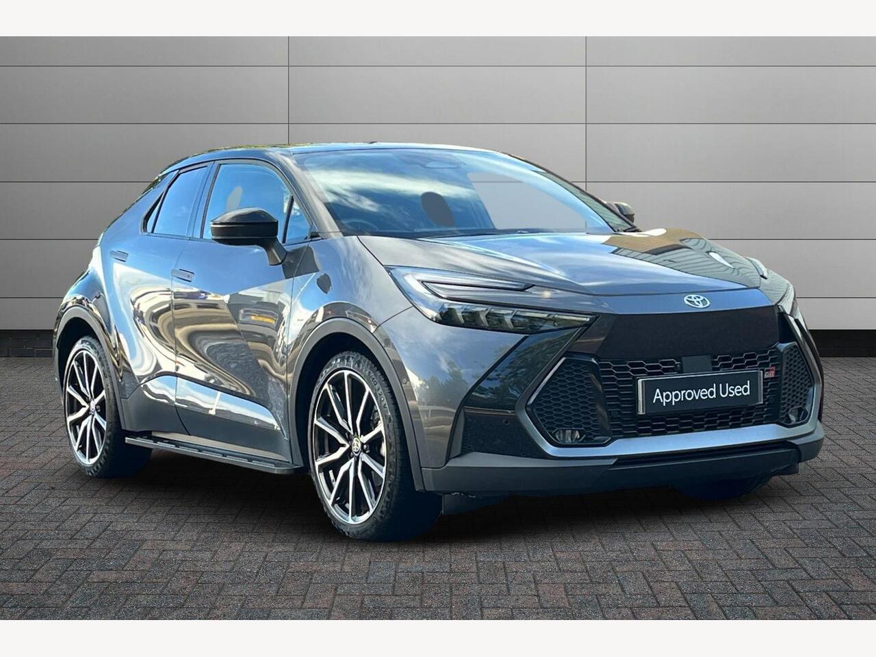Main listing image - Toyota C-HR
