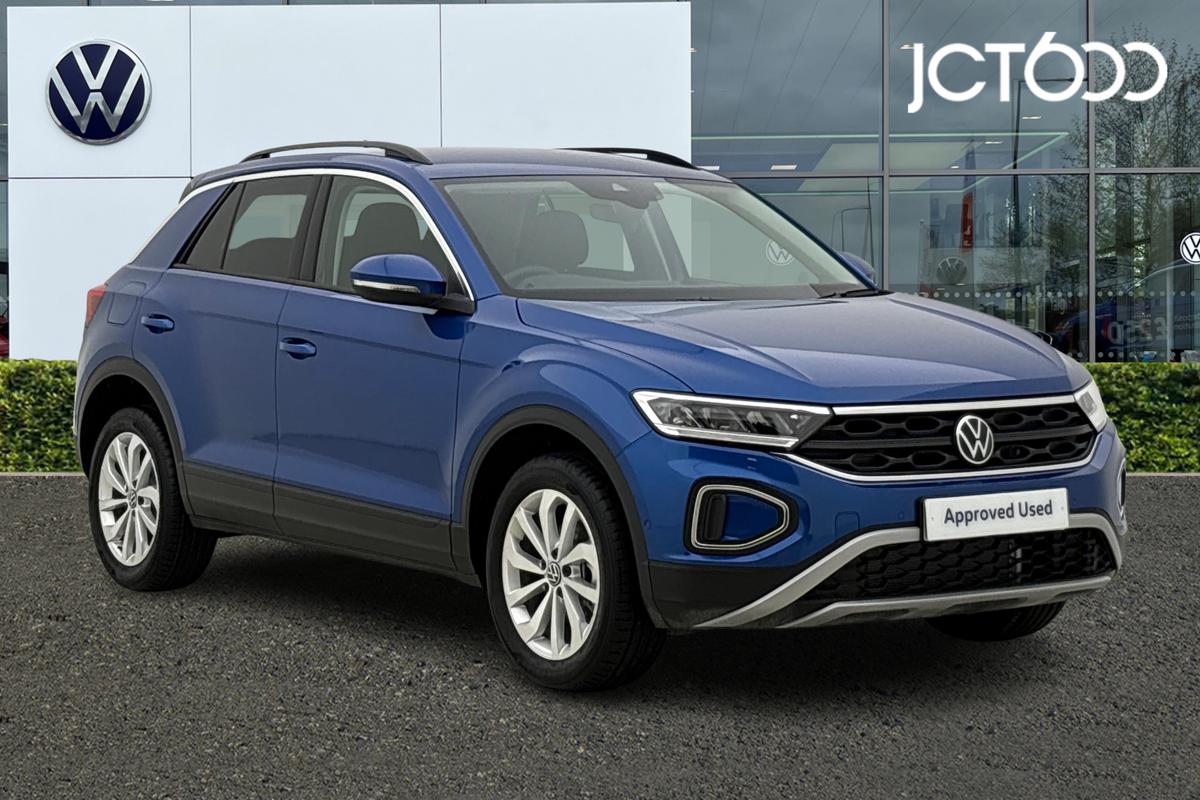 Main listing image - Volkswagen T-Roc