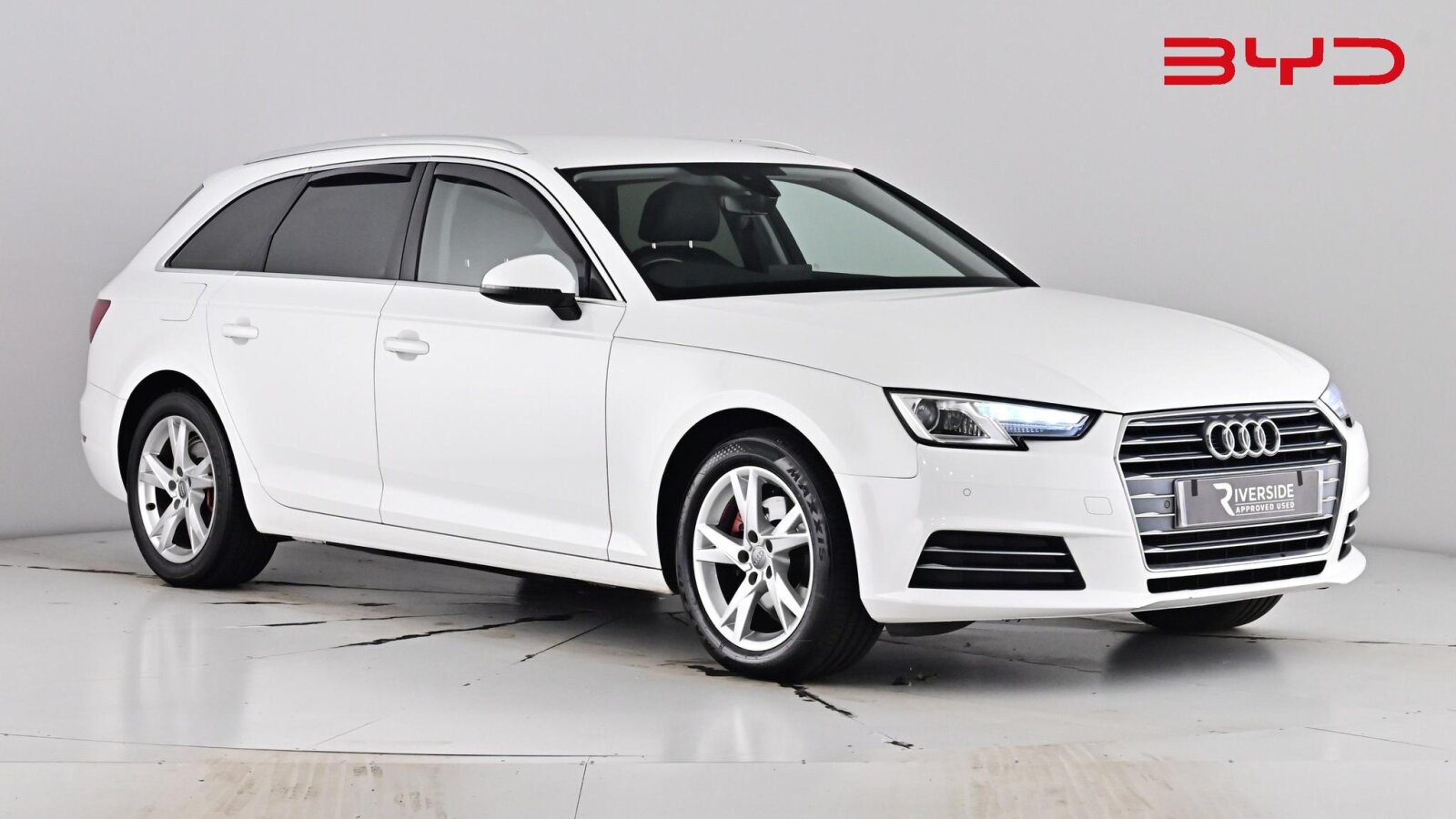 Main listing image - Audi A4 Avant