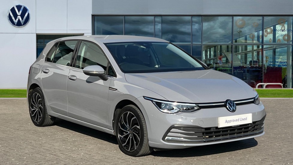 Main listing image - Volkswagen Golf