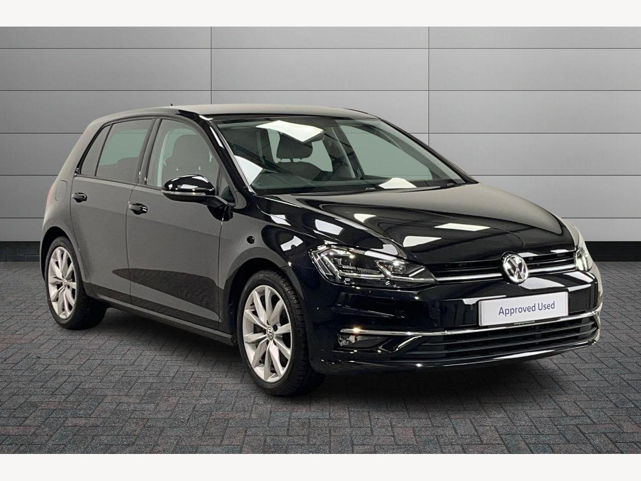 Main listing image - Volkswagen Golf