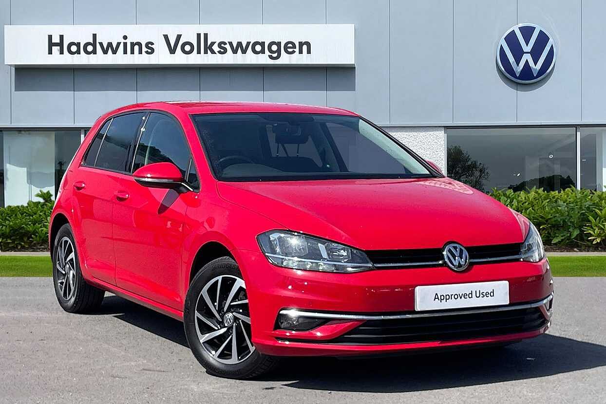 Main listing image - Volkswagen Golf