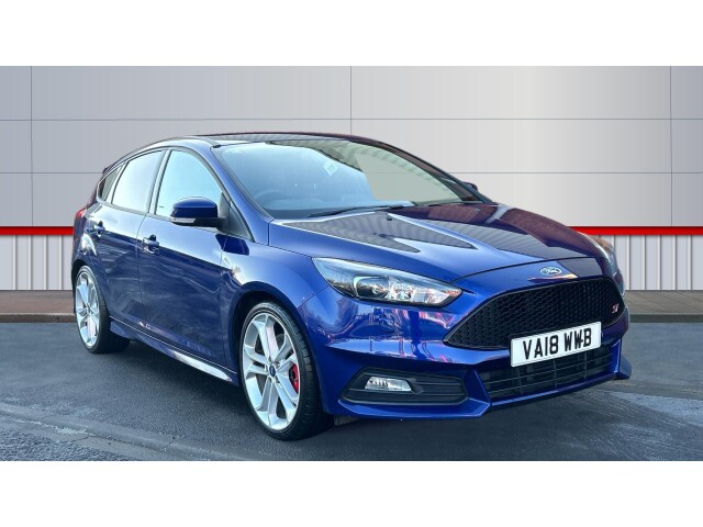 Main listing image - Ford Focus ST