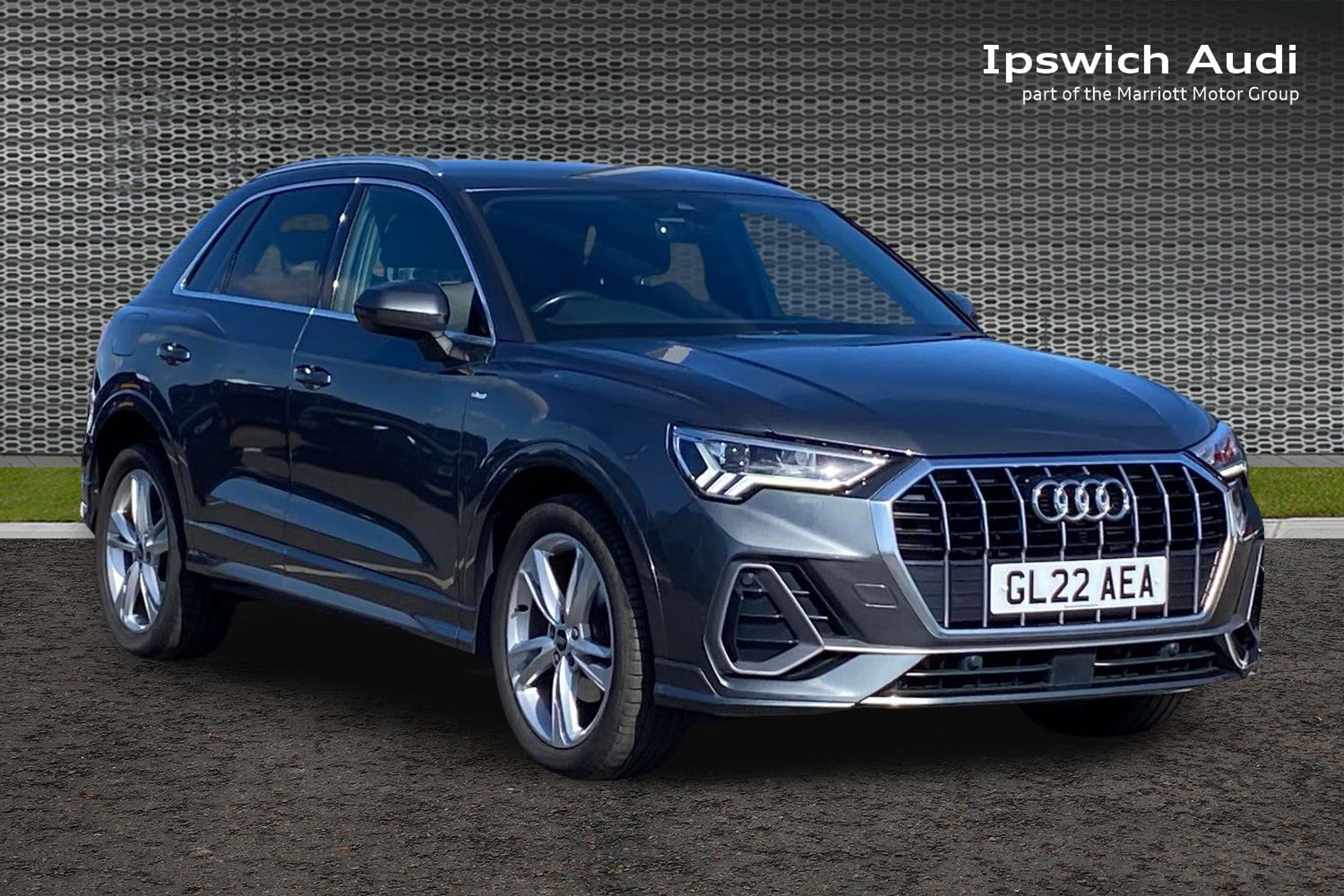 Main listing image - Audi Q3