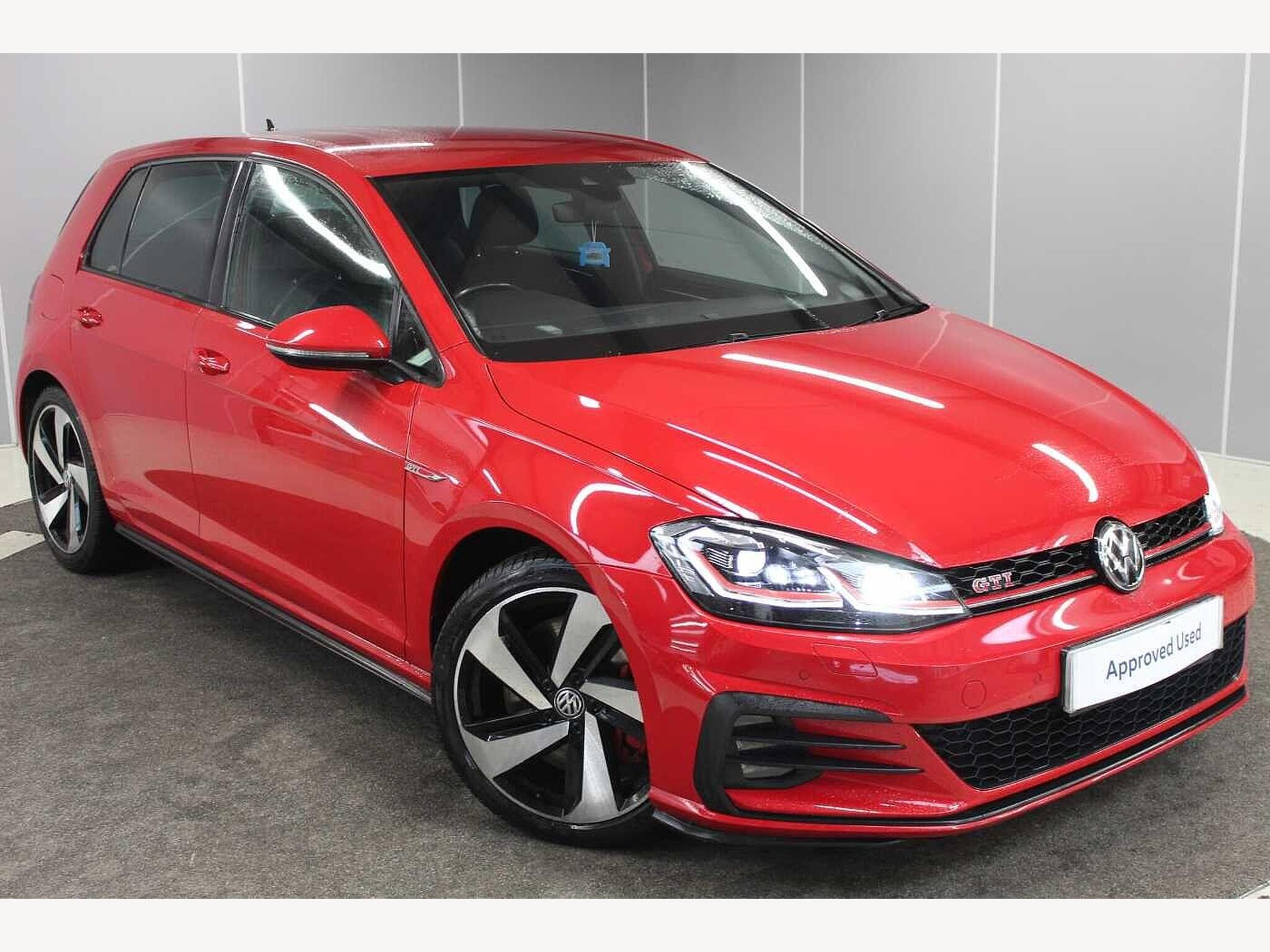 Main listing image - Volkswagen Golf GTI
