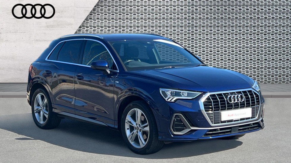 Main listing image - Audi Q3