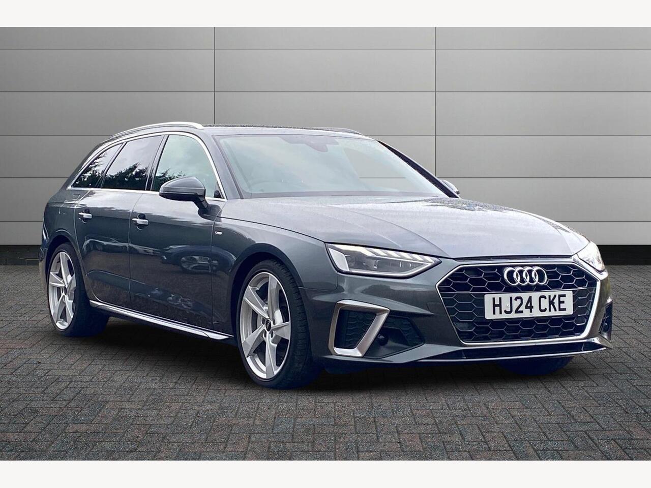 Main listing image - Audi A4 Avant