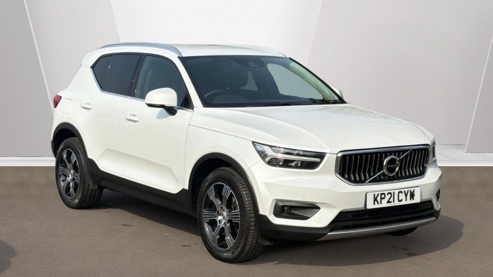 Main listing image - Volvo XC40