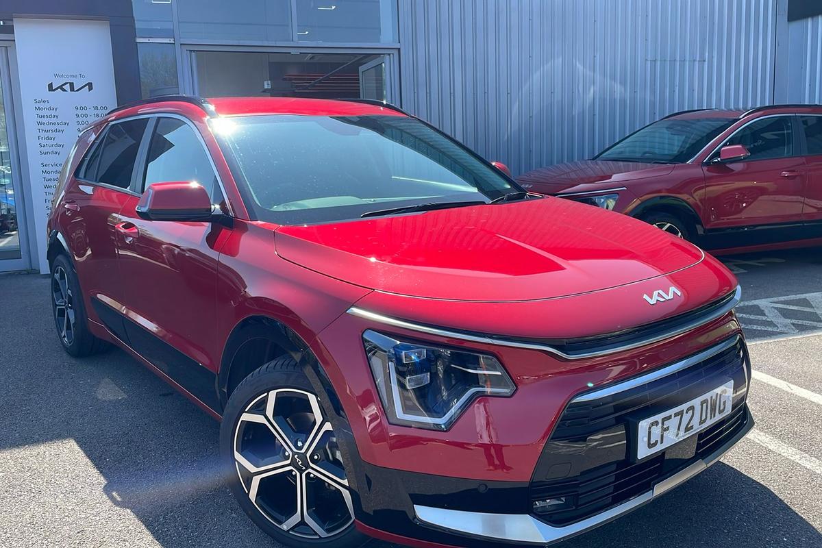 Main listing image - Kia Niro