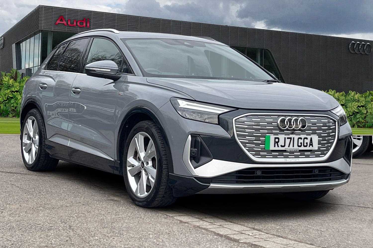 Main listing image - Audi Q4