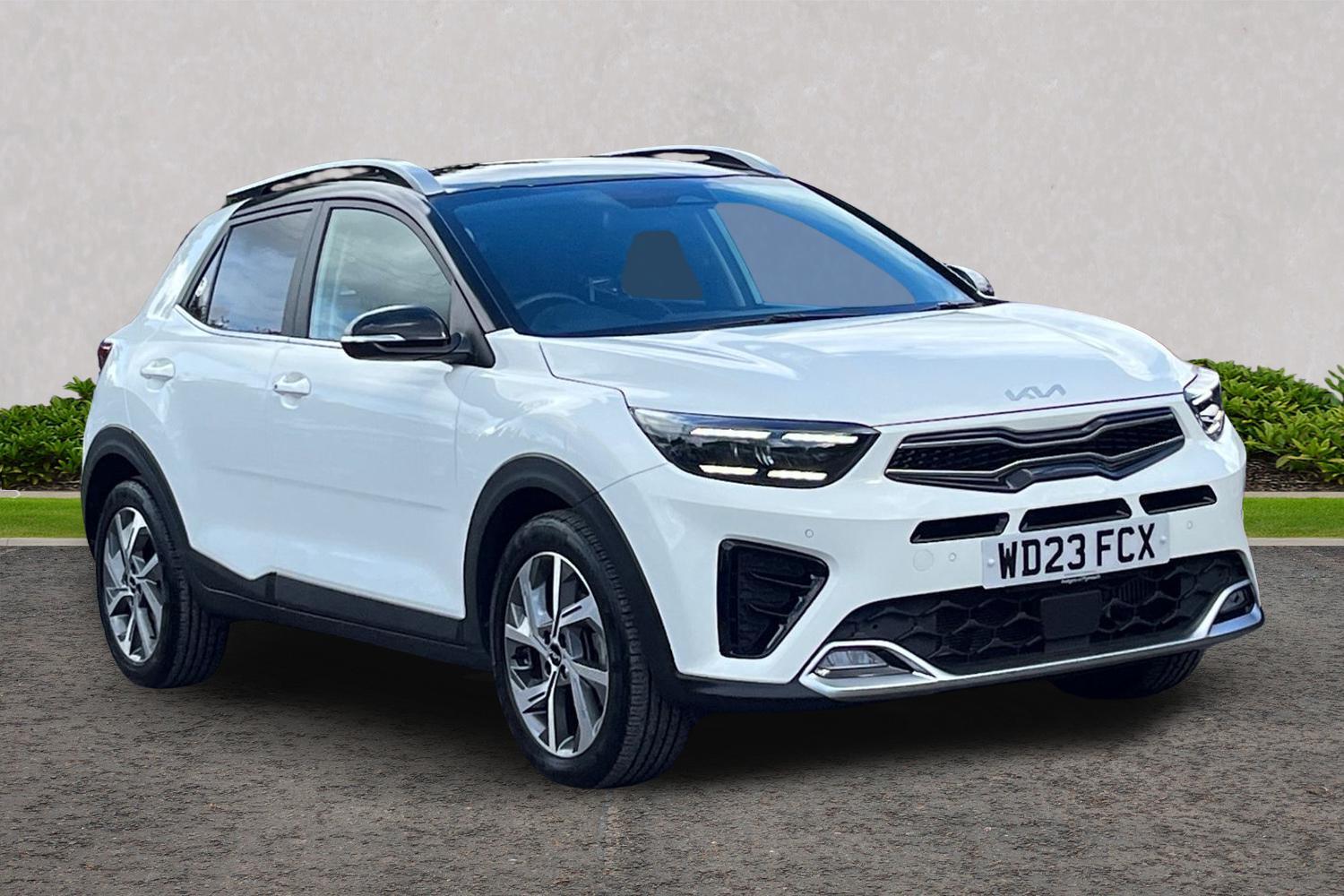 Main listing image - Kia Stonic