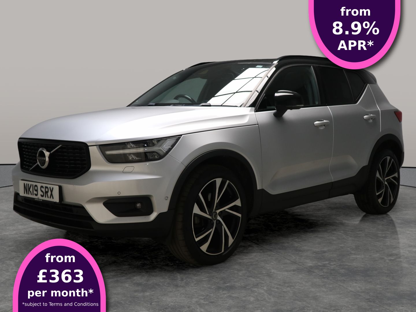 Main listing image - Volvo XC40