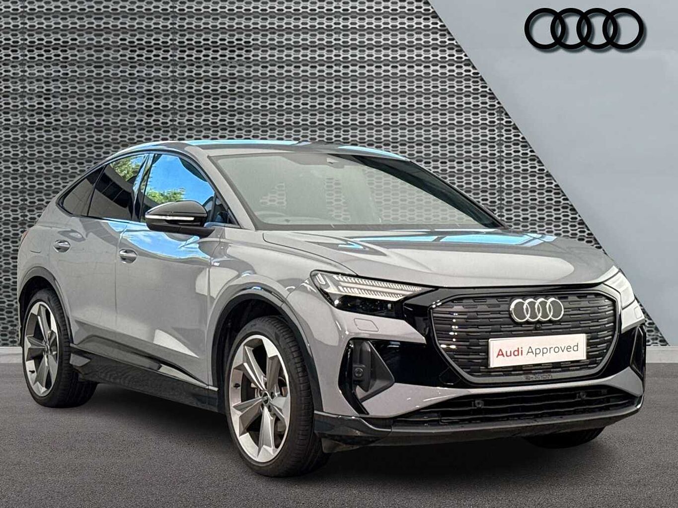 Main listing image - Audi Q4