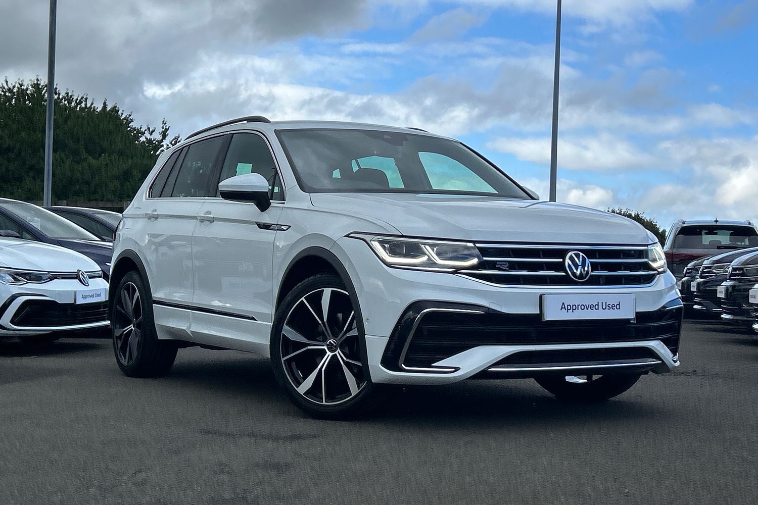 Main listing image - Volkswagen Tiguan