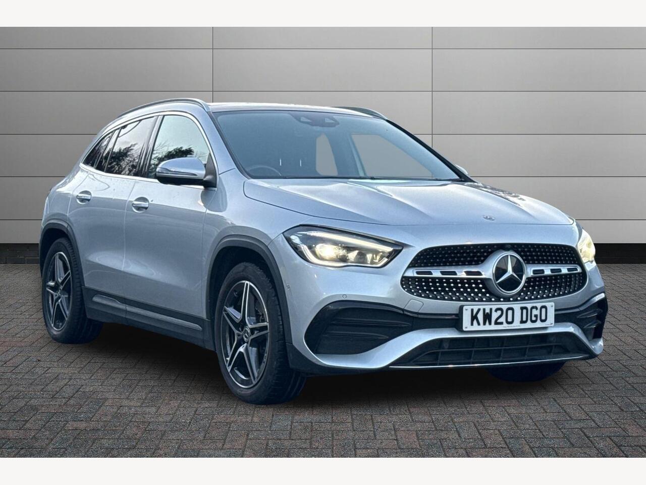 Main listing image - Mercedes-Benz GLA