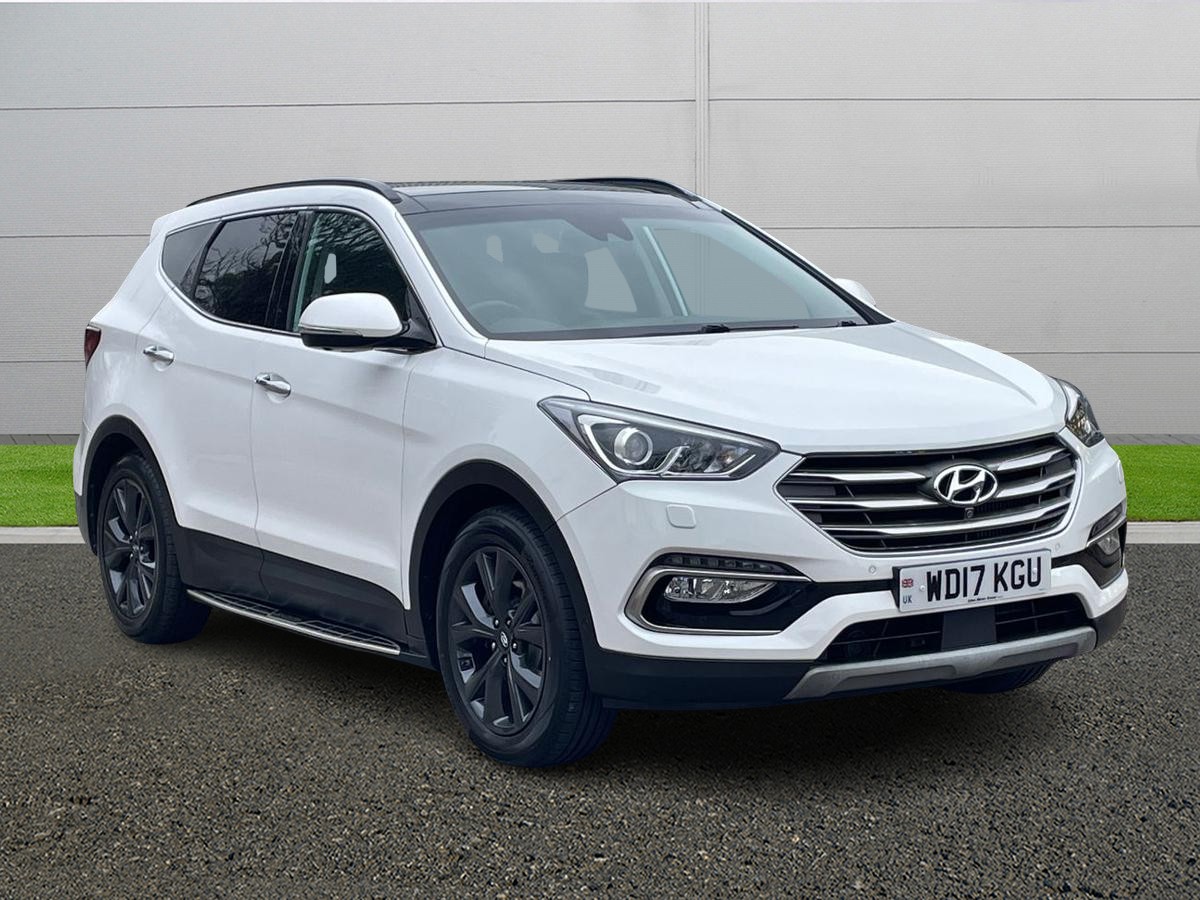 Main listing image - Hyundai Santa Fe